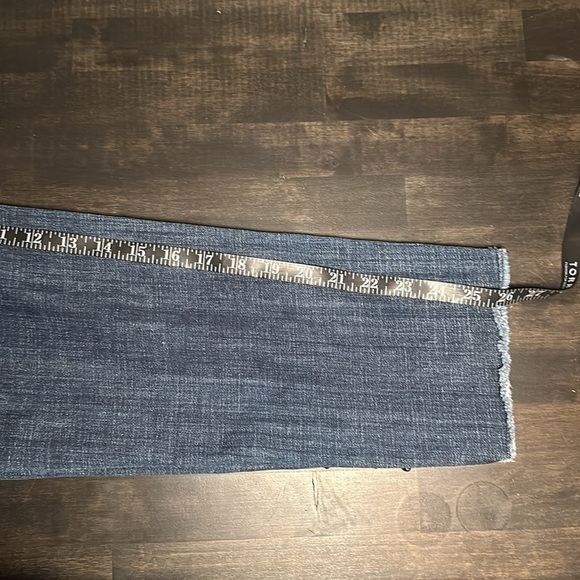 Chicos So Slimming Girlfriend Slim Leg Ankle Beaded Leg Size 8R - Picture 7 of 7